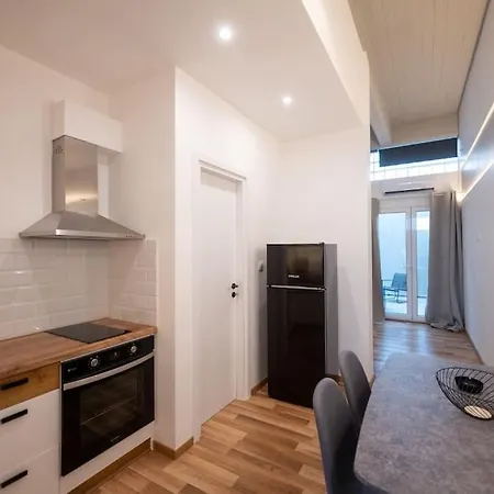 Andriotti Loft Apartment Aigio