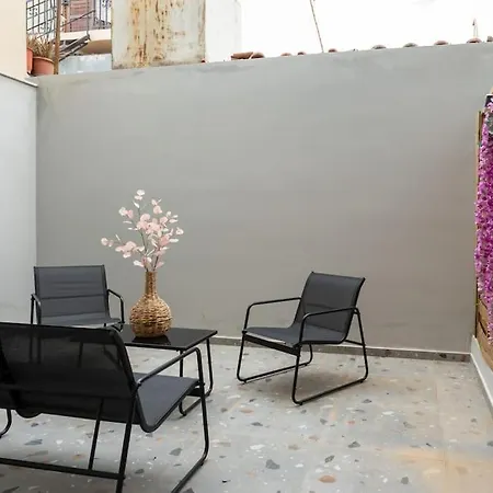 Andriotti Loft Apartment *